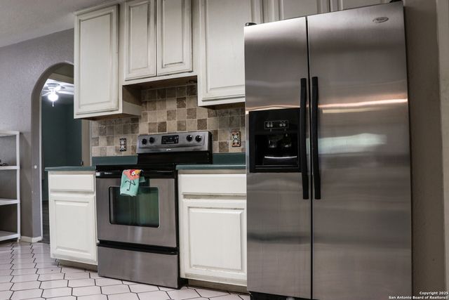 310 Remington, Bergheim, TX 78004
