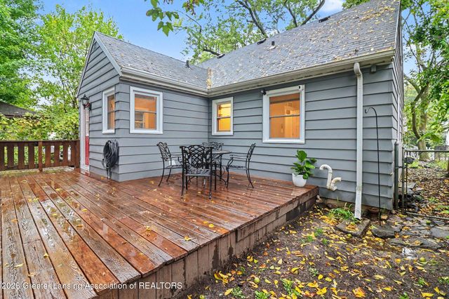 318 E Rouse Street, Lansing, MI 48910