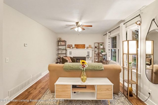 318 E Rouse Street, Lansing, MI 48910