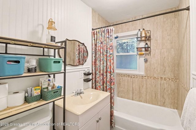 318 E Rouse Street, Lansing, MI 48910