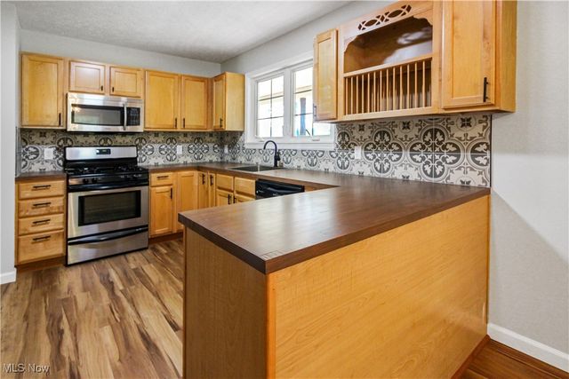 8494 Murphy Road, Thompson, OH 44086