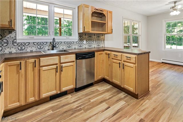 8494 Murphy Road, Thompson, OH 44086