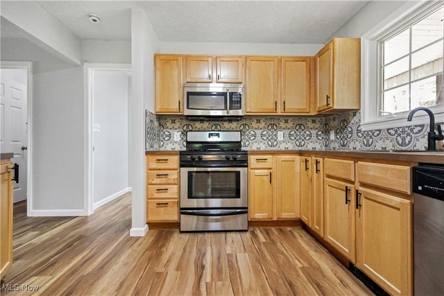 8494 Murphy Road, Thompson, OH 44086