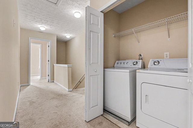 6632 Splashwater Drive, Flowery Branch, GA 30542