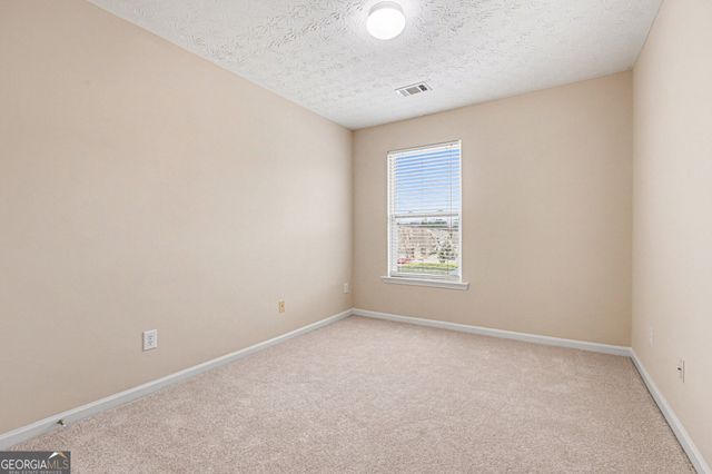 6632 Splashwater Drive, Flowery Branch, GA 30542