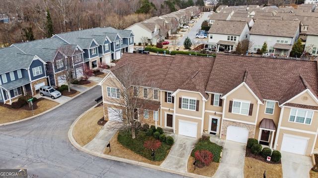 6632 Splashwater Drive, Flowery Branch, GA 30542