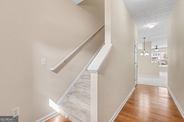 6632 Splashwater Drive, Flowery Branch, GA 30542