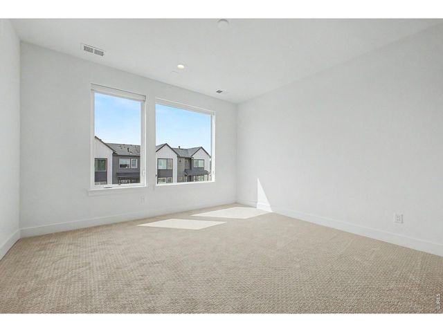 701 Saddle Dr, Erie, CO 80516