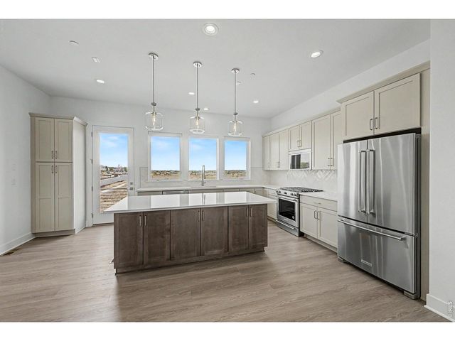 701 Saddle Dr, Erie, CO 80516