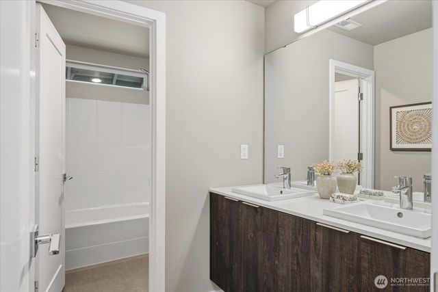 1430 Pratt Avenue SE, North Bend, WA 98045