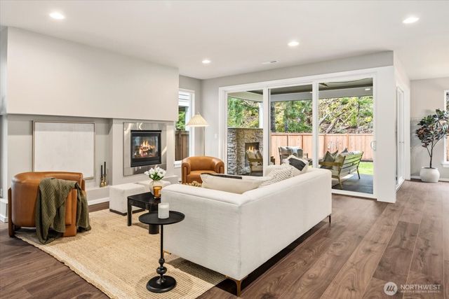 1430 Pratt Avenue SE, North Bend, WA 98045