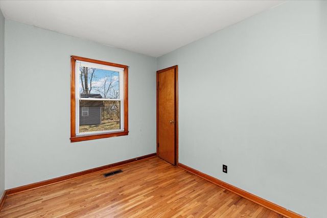 1087 Woods Ferry Rd, Gallatin, TN 37066