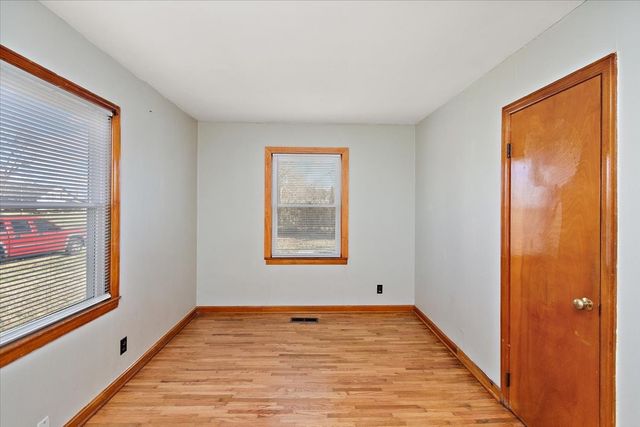 1087 Woods Ferry Rd, Gallatin, TN 37066