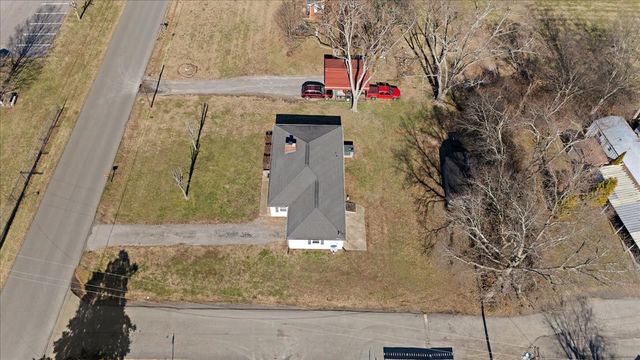 1087 Woods Ferry Rd, Gallatin, TN 37066