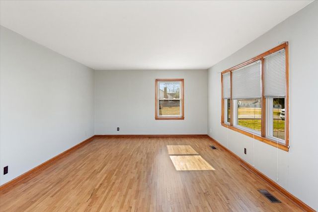 1087 Woods Ferry Rd, Gallatin, TN 37066