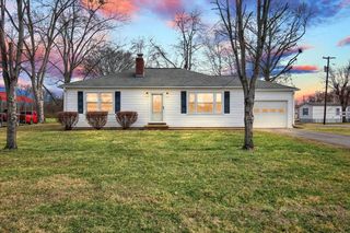 1087 Woods Ferry Rd, Gallatin, TN 37066