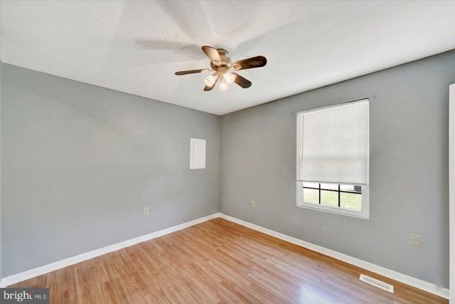8027 SHORE RD, Dundalk, MD 21222
