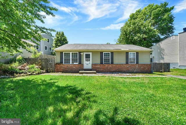 8027 SHORE RD, Dundalk, MD 21222