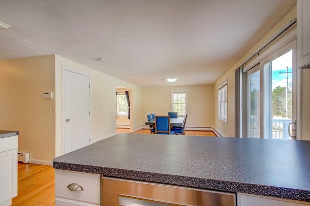 17 Lynne Rd, Wareham, MA 02571