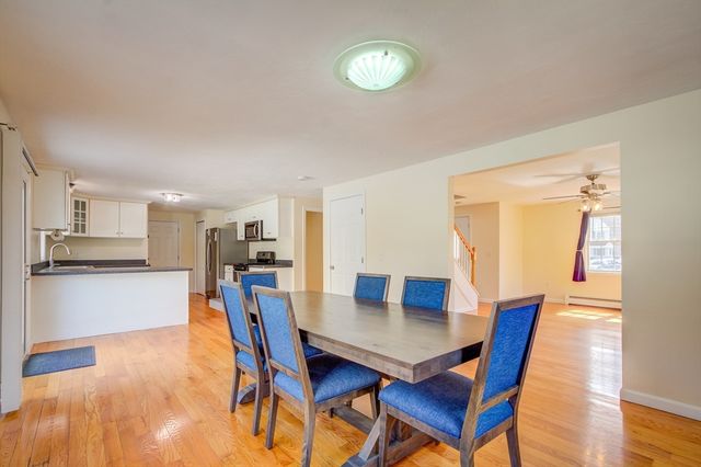 17 Lynne Rd, Wareham, MA 02571