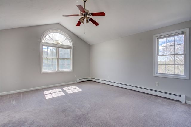 17 Lynne Rd, Wareham, MA 02571