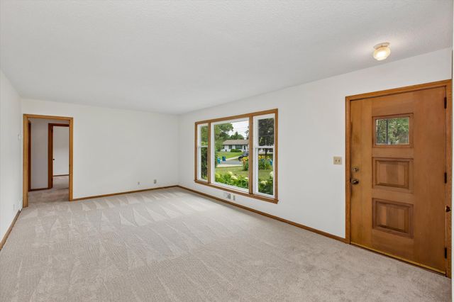 9908 Humboldt Avenue S, Bloomington, MN 55431