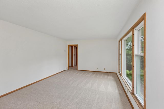 9908 Humboldt Avenue S, Bloomington, MN 55431