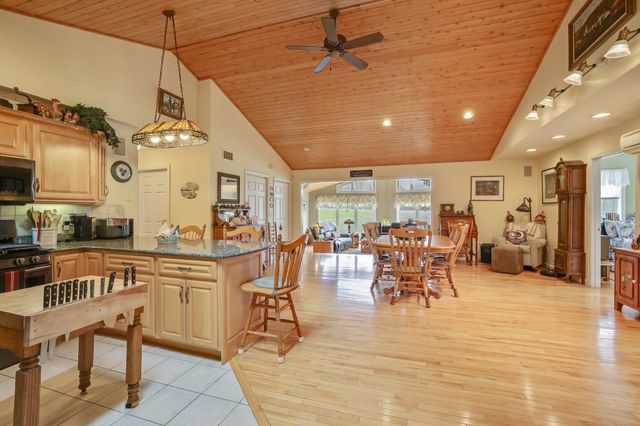 348 Maple Ridge, Coventry, VT 05825