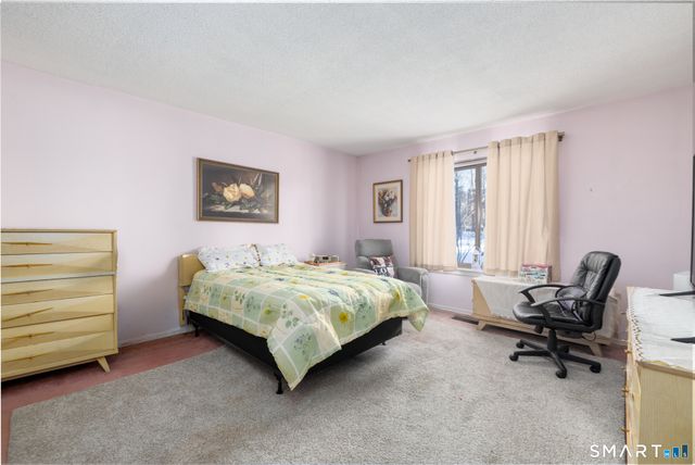 7 Maple Lane 7, Avon, CT 06001