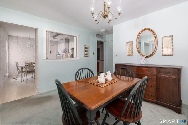 7 Maple Lane 7, Avon, CT 06001