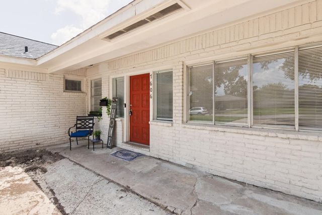 1606 Oaks Drive, Pasadena, TX 77502