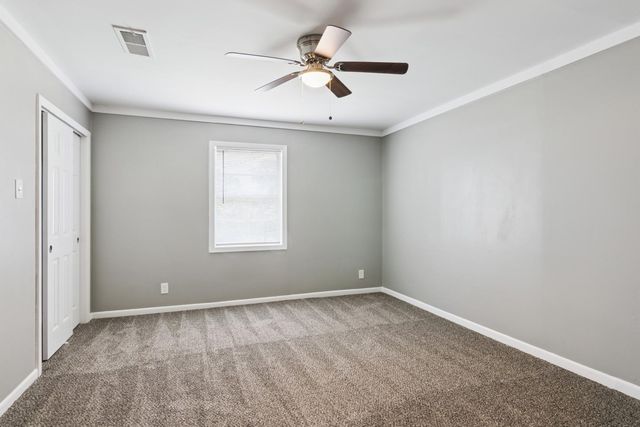 1606 Oaks Drive, Pasadena, TX 77502