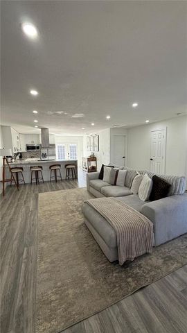 18812 NW 46th Ave, Miami Gardens, FL 33055