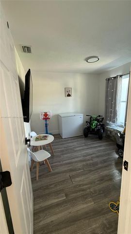 18812 NW 46th Ave, Miami Gardens, FL 33055