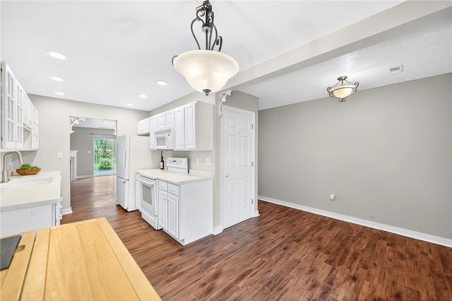 4 Dogwood Drive, Canton Twp, PA 15301