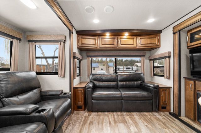 18816 W Pommier Rd, Cheney, WA 99004