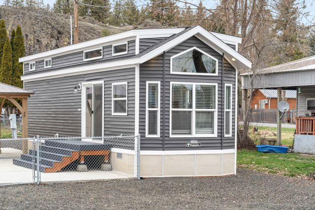 18816 W Pommier Rd, Cheney, WA 99004