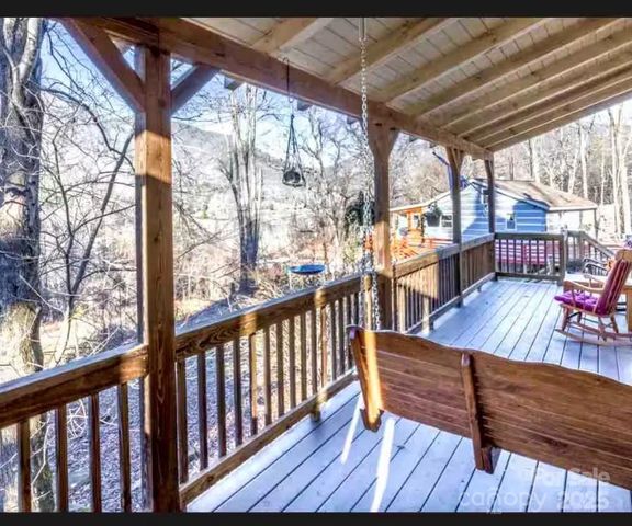 71 Maggie Lane, Maggie Valley, NC 28751