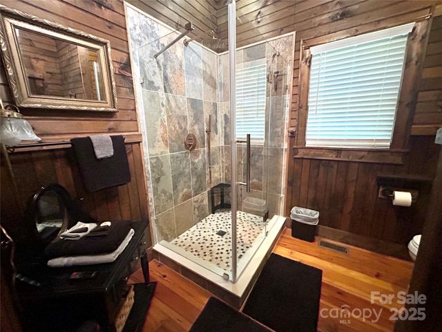 71 Maggie Lane, Maggie Valley, NC 28751