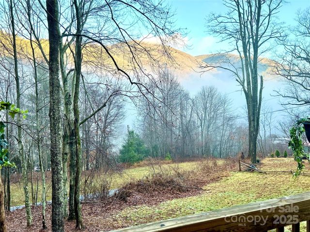 71 Maggie Lane, Maggie Valley, NC 28751