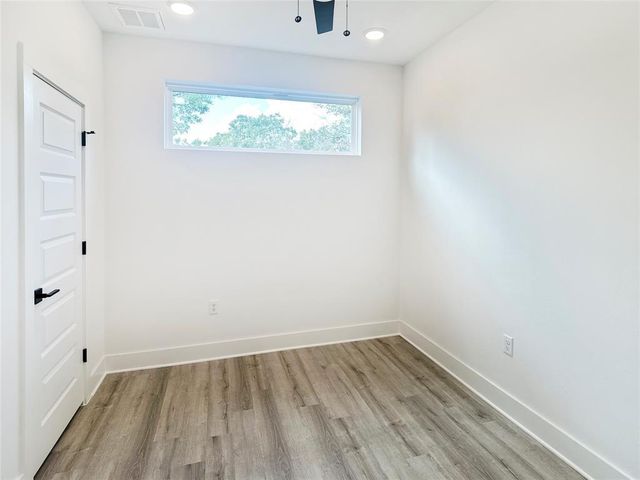 6107 Begonia CIR 2, Austin, TX 78741