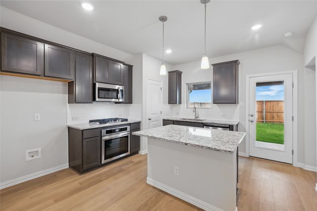 813 Antioch Drive, Princeton, TX 75071