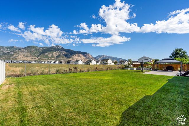 2246 N 225 W, Harrisville, UT 84414
