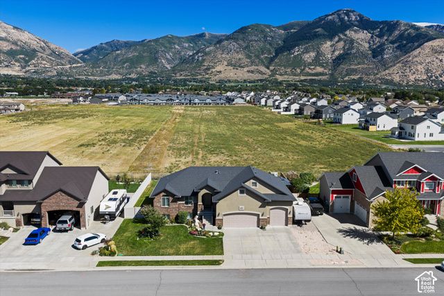 2246 N 225 W, Harrisville, UT 84414