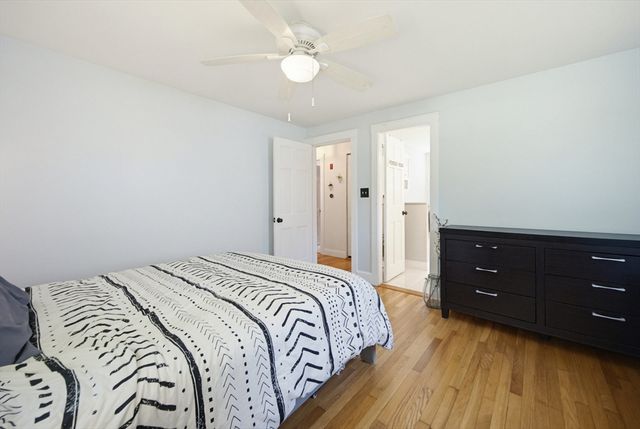 19 Holliston Street, Medway, MA 02053