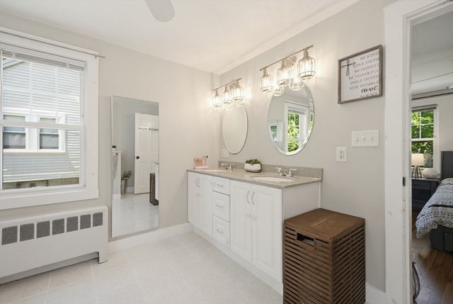 19 Holliston Street, Medway, MA 02053