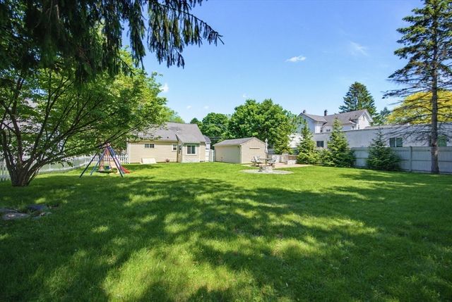 19 Holliston Street, Medway, MA 02053