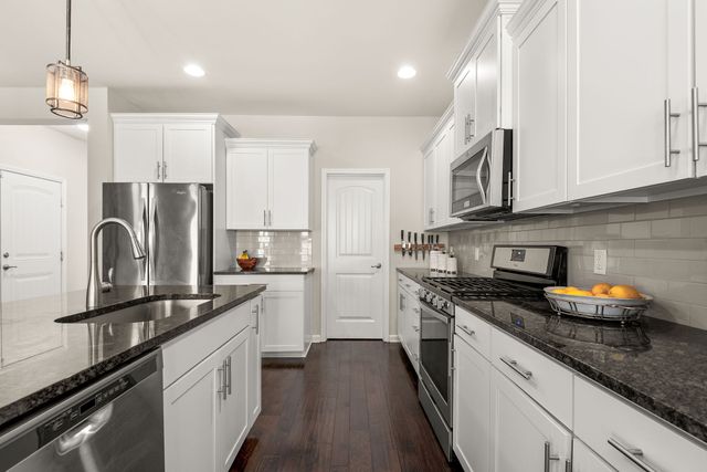 2168 Hickory Brook Dr, Hermitage, TN 37076