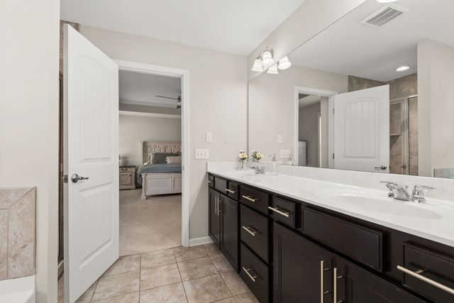 2168 Hickory Brook Dr, Hermitage, TN 37076