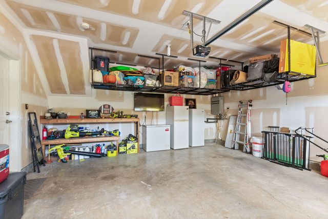 2168 Hickory Brook Dr, Hermitage, TN 37076